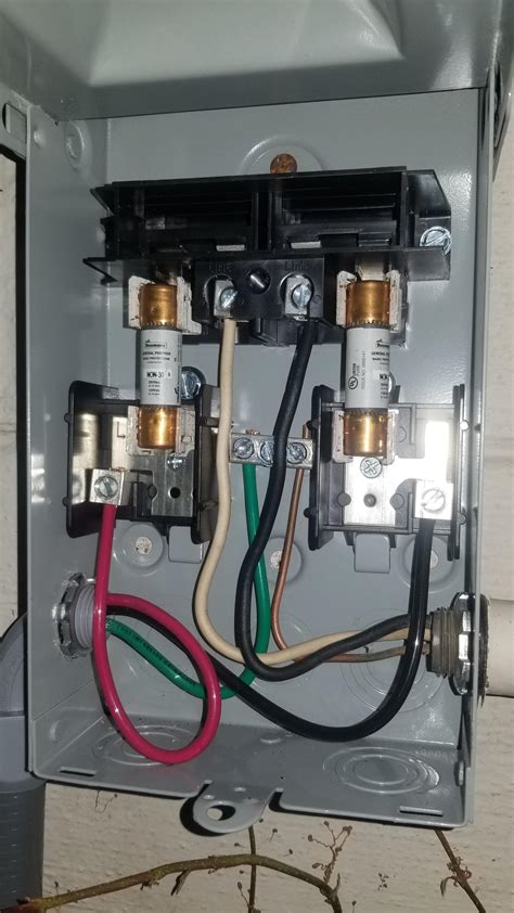 wiring a ac disconnect box